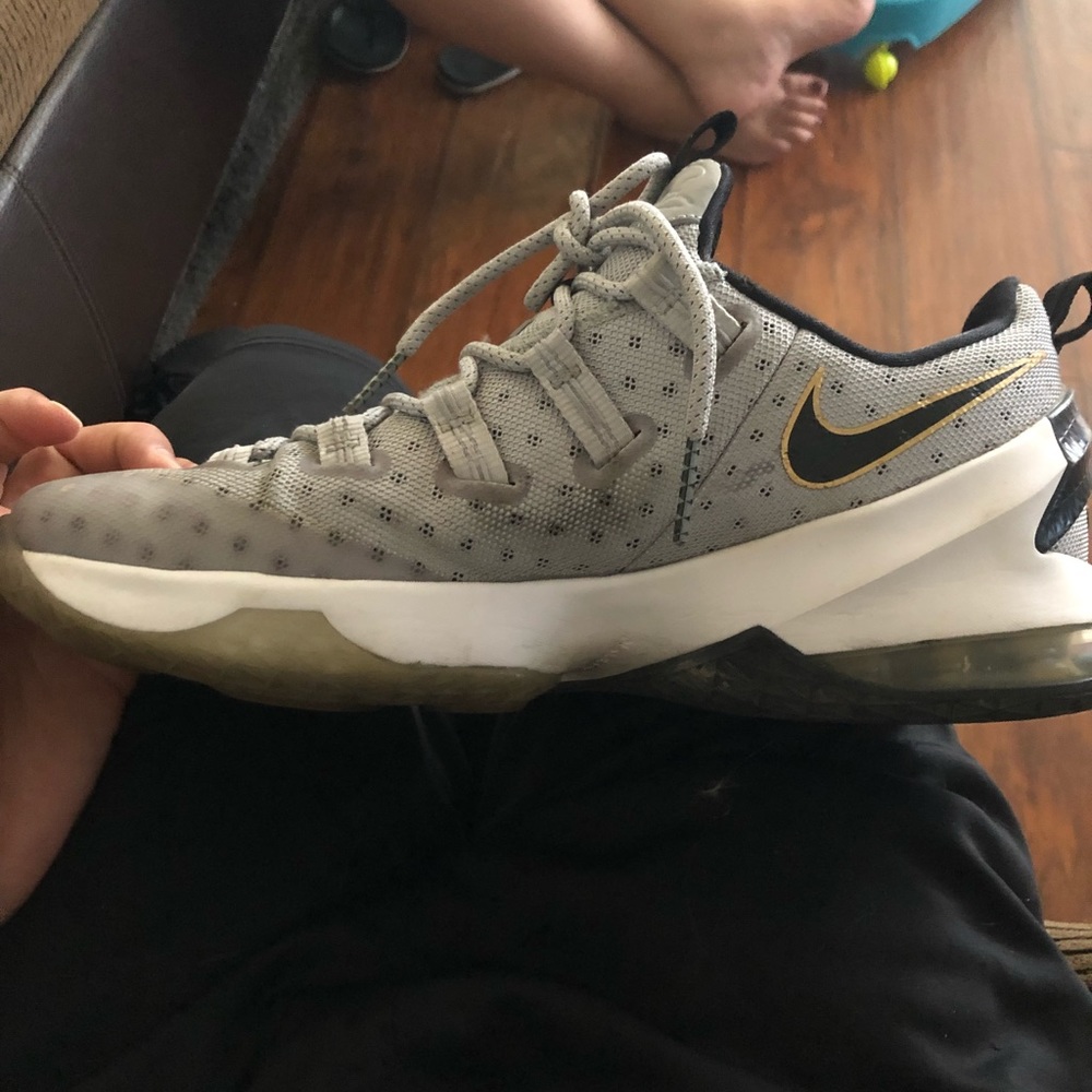 Lebron 13s low cool grey